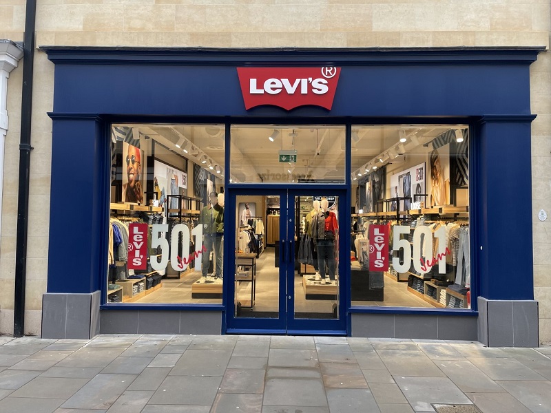 Levi's shop entrance